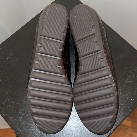 Vaneli Sport loafers, brown with faux alligator accents - Picture 7 of 7